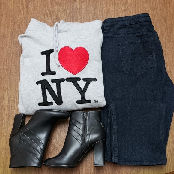 PZI Jeans Denim - PZI black boot cut jeans size 18, inseam 32